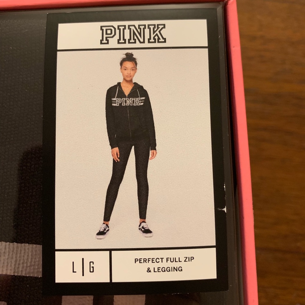 PINK Victoria’s Secret set large New